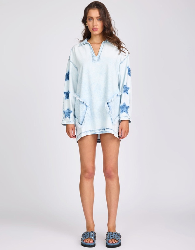 ONE TEASPOON - Le Captain Star Pullover Denim Mini Shirt Dress - Depeche Blue