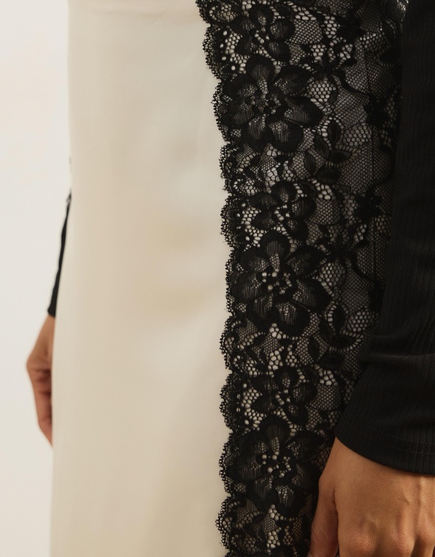 Atmos&Here - Mirelda Satin Lace Midi Skirt