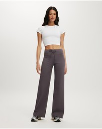Cotton On Body Active - Ultra Soft Cropped Fitted Tshirt