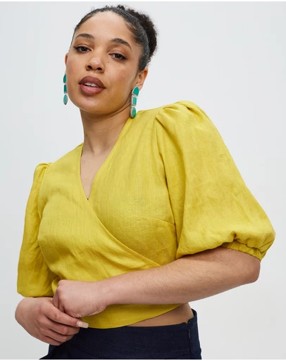 The Social Outfit - Linen Crush Wrap Top
