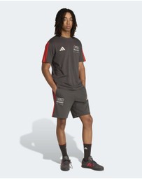 adidas Performance - AUDI REVOLUT F1 TEAM DNA SHORT Mens