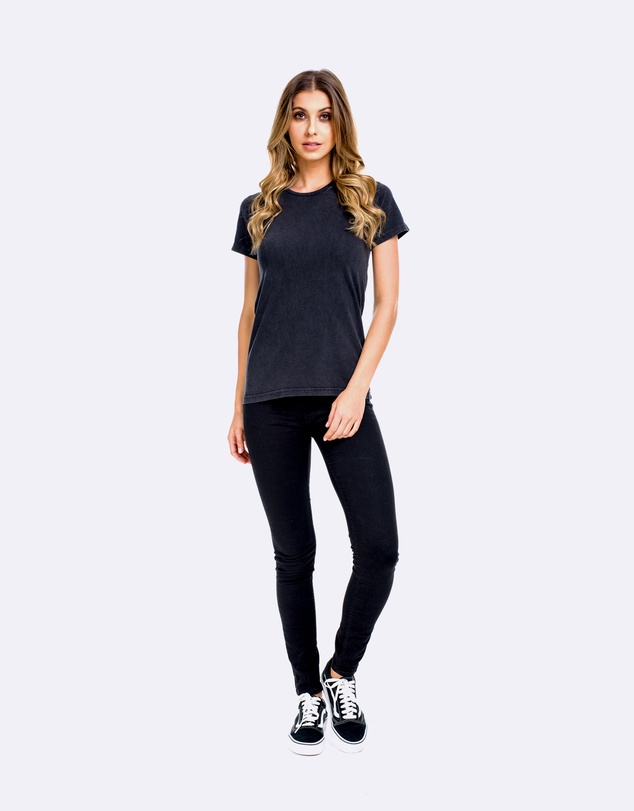 DVNT - Womens Devoid Standard Tee