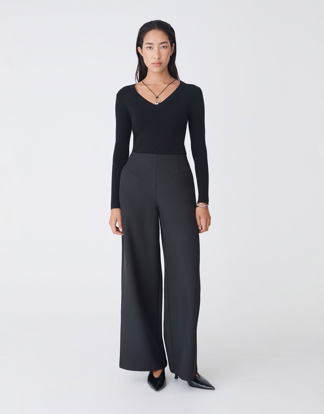Forcast - Vicky V-Neck Knit