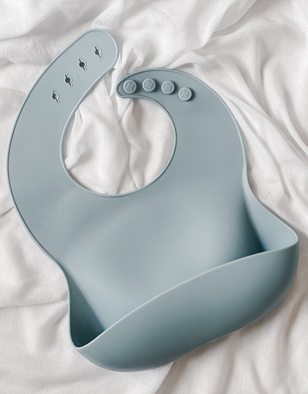 Bare The Label - Silicone Bib