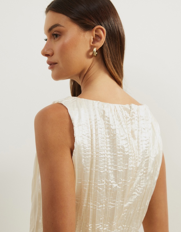 Atmos&Here - Sammy Crinkle Maxi Dress