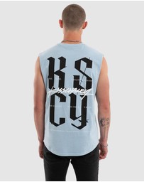 Kiss Chacey - Traditional Dual Curved Muscle Tee
