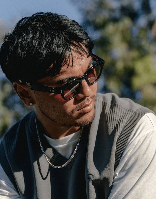 Oakley - Oakley x Meta HSTN AI Glasses