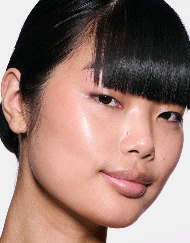MAC - Skinfinish Lightstruck Liquid Highlighter