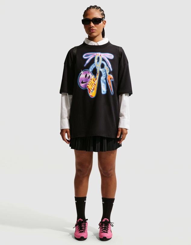 Nike - Sportswear Classic Oversized Tee