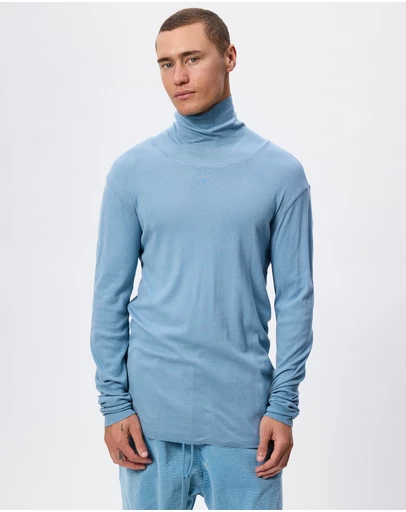 Surrounded By Ghosts - The Atacamite Slim Rib Knit Turtle Neck T-Shirt
