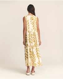 ST MRLO - Remi Tiered Dress
