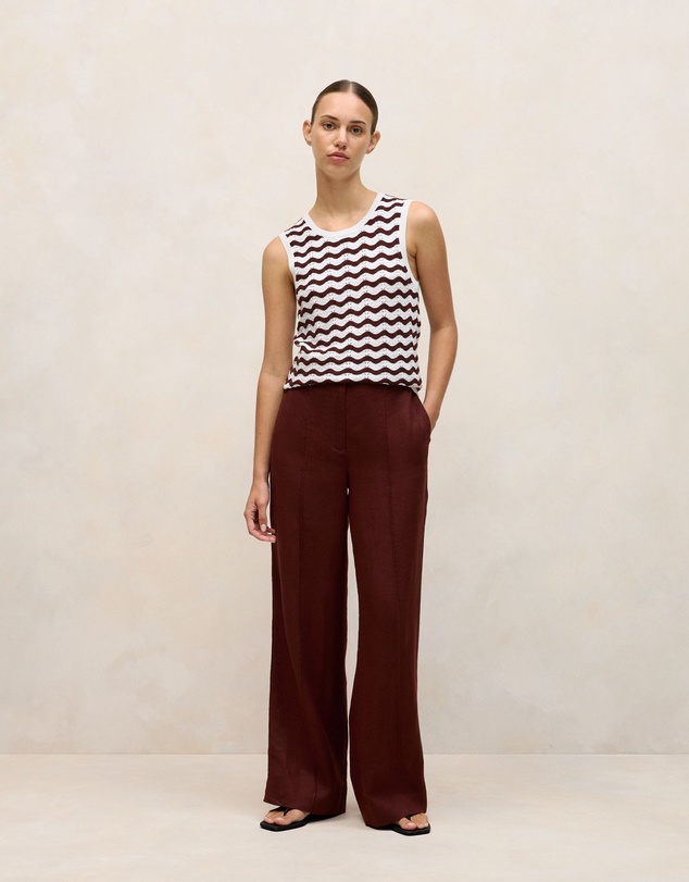 Trenery - Linen Pintucked Pant in Espresso