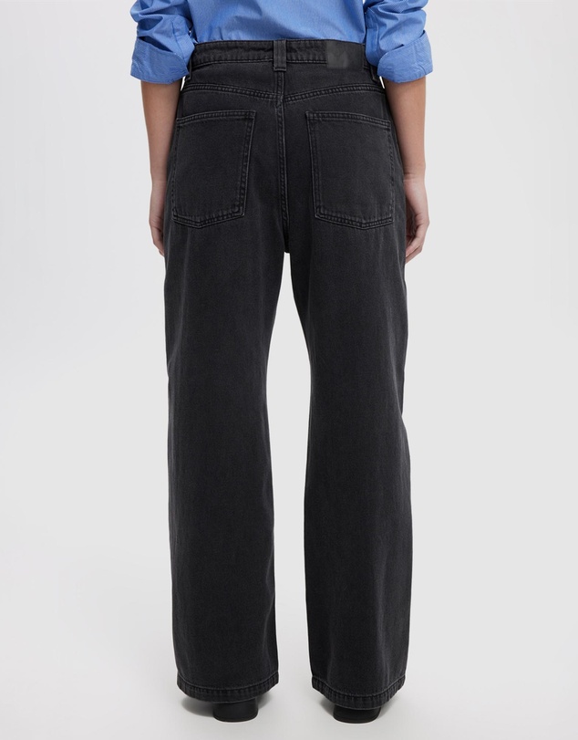 Cotton On - Super Baggy Jeans