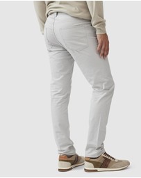Rodd & Gunn - Gunn Straight Fit Jean Short Leg