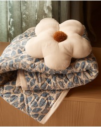 Phile - Quilted Blanket