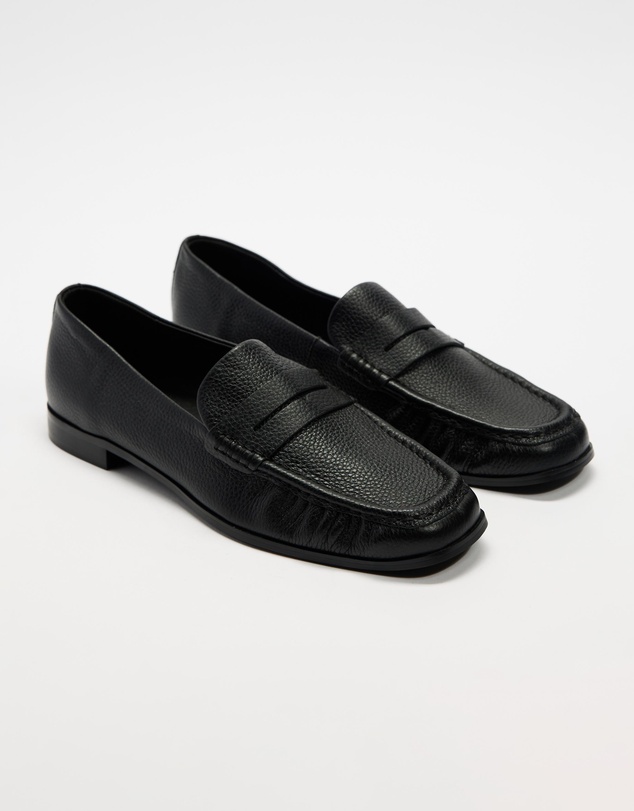 AERE - Classic Leather Loafers