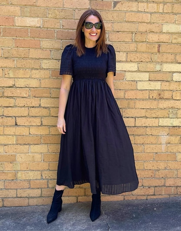 Esther & Co - Iolana Dress - Black