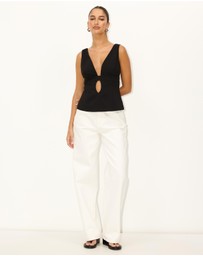 Dazie - Oasis Plunge Top