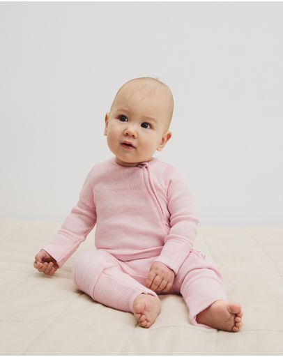 Mineral Pink Marle