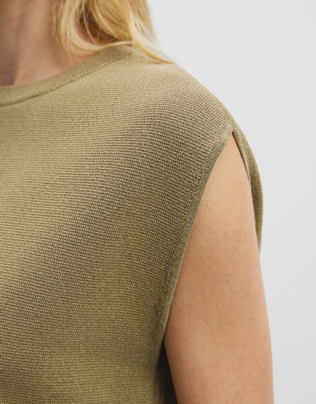 Country Road - High Neck Sleeveless