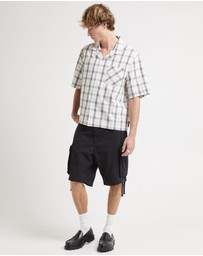 Black Noise White Rain - Homage Cropped Resort Shirt