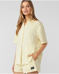 Lorna Jane - Preset Linen SS Shirt