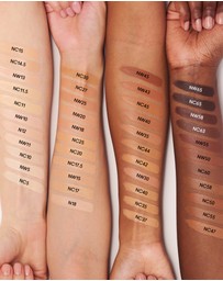 MAC - Studio Fix 36HR Smooth Angles Concealer