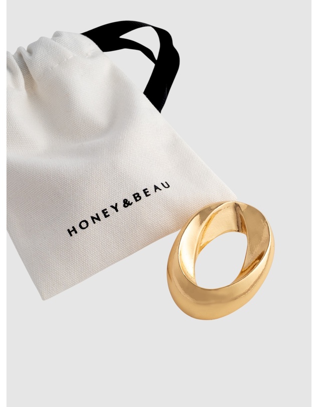 Honey and Beau - Grena Earring