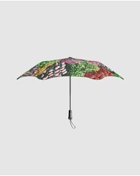 BLUNT Umbrellas - BLUNT Metro Karl Maughan