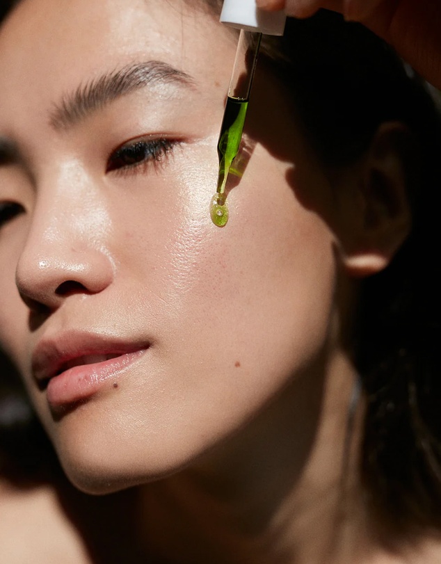 Gracious Minds - Photosynthesis Retinol Alternative Bakuchiol