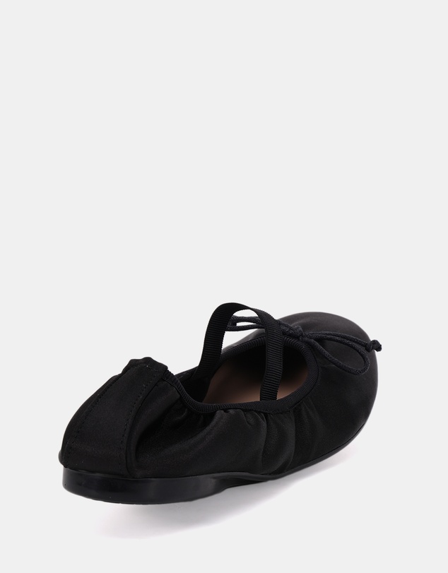 Miss Sofie - Medina Flats