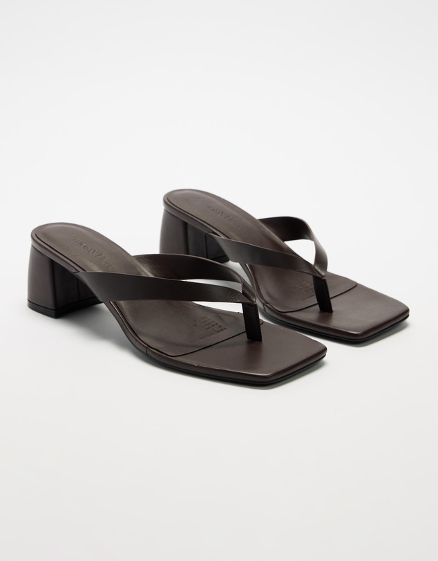 Atmos&Here - Gemma Block Leather Thong Heels