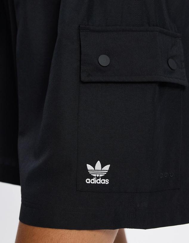 adidas Originals - Essentials C Shorts