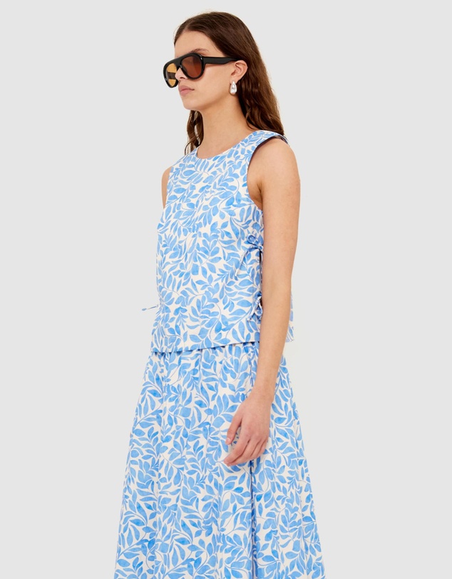 Staple the Label - Solea Tie Side Top