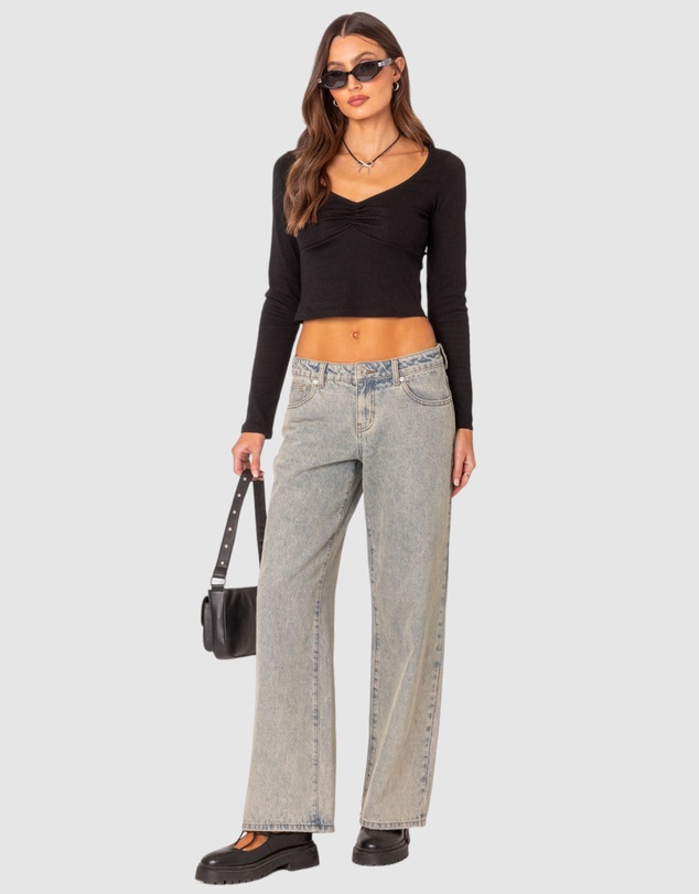 EDIKTED - Nat Ruched V Neck Top