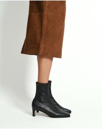 Jo Mercer - Quince Mid Ankle Boots
