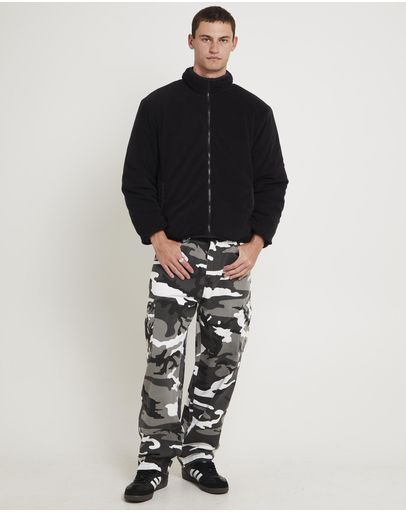 SNOW CAMO