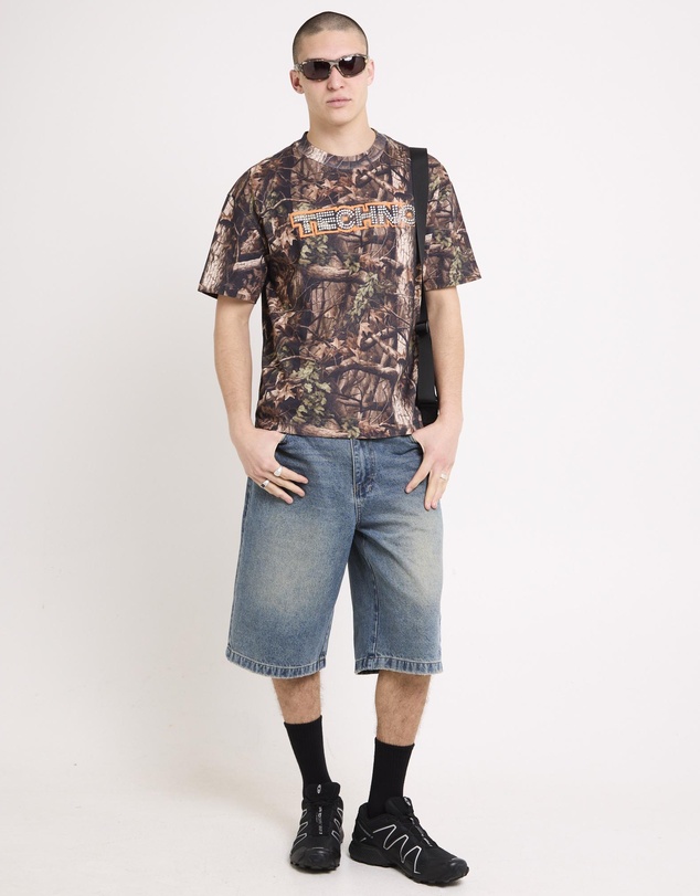 Insight - Serving Cropped Camo T-shirt