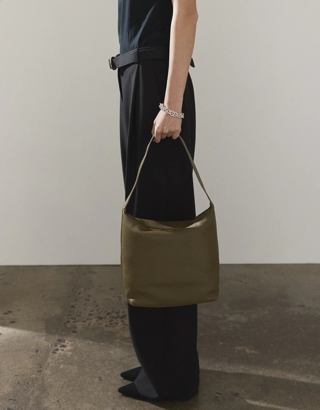 The Horse - The Daisy Bag