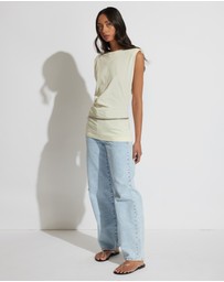 Decjuba - Ella Shoulder Pad Ruched Tank
