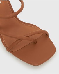 Betts - Shaq High Block Heel Mules
