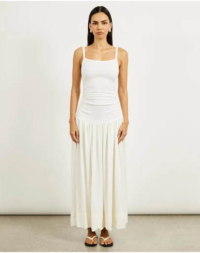 Minima Esenciales - Ever Gathered Maxi Dress