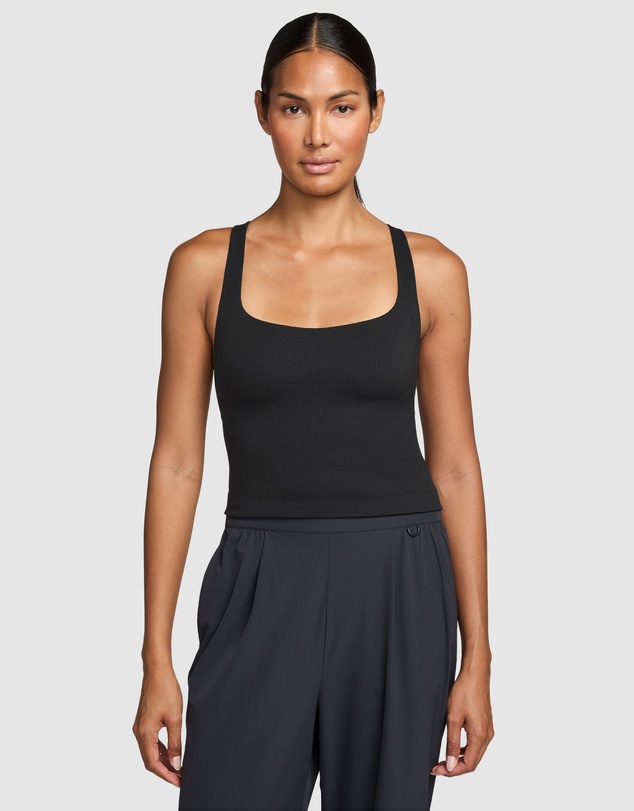 Nike - Nike Zenvy Light Support Sports Bra Tank
