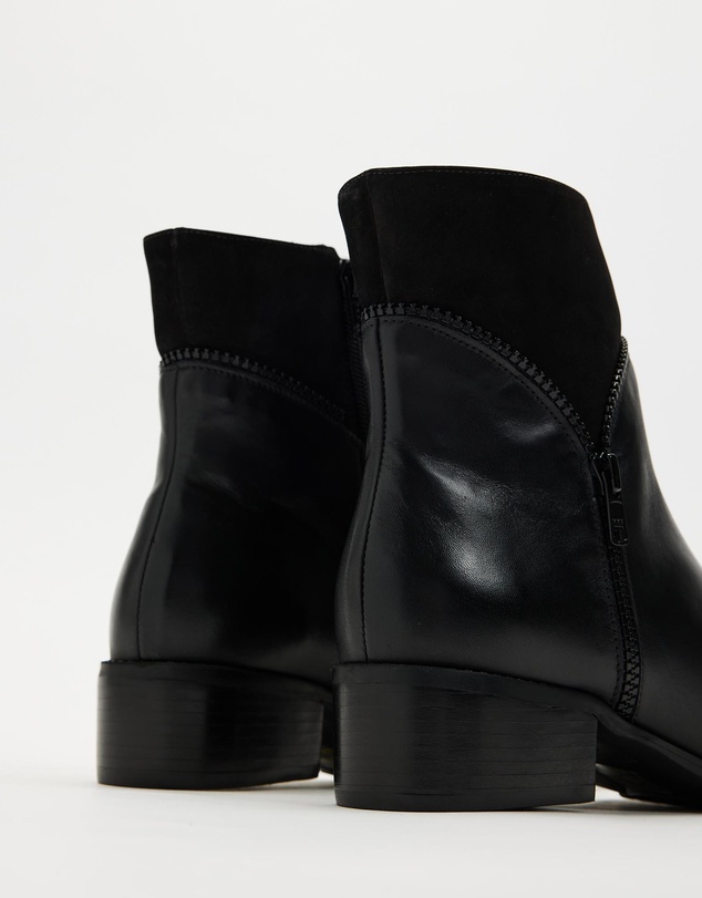 Nina Armando - Salete Boots