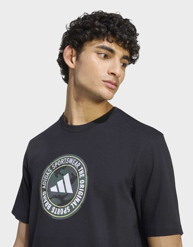 adidas Sportswear - CAMO CIRCLE GRAPHIC T-SHIRT Mens
