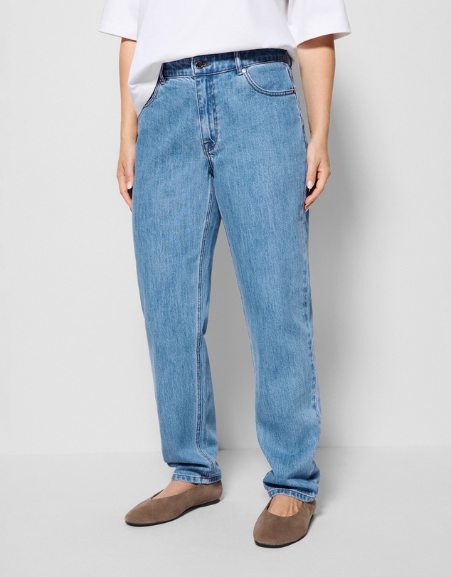 Commonry - The Mid Rise Slim Jean