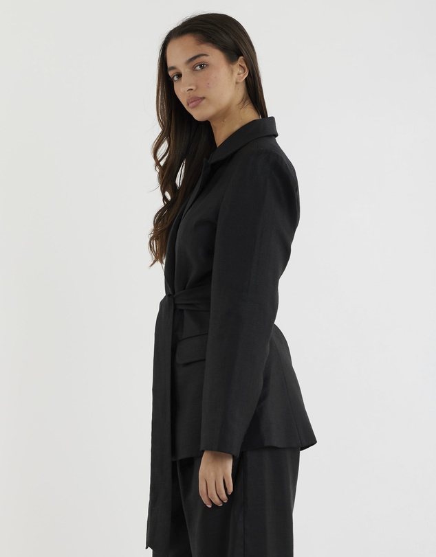 Amelius - Mia Double Breasted Tie Blazer