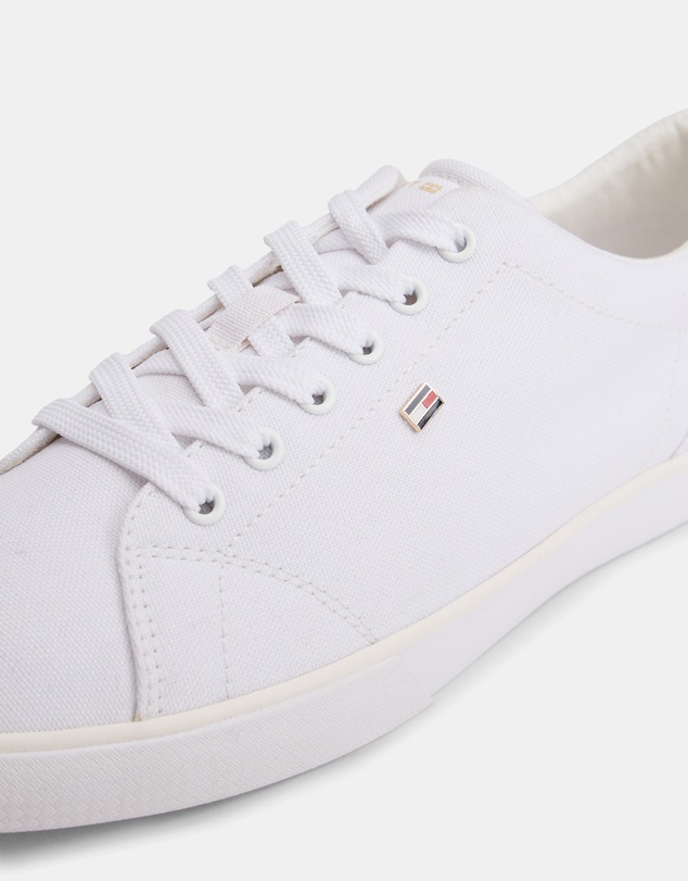 Tommy Hilfiger - TH Low Profile Vulc Canvas Sneakers - Women's