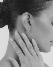 SAINT VALENTINE - Vera Wave Ring - Silver