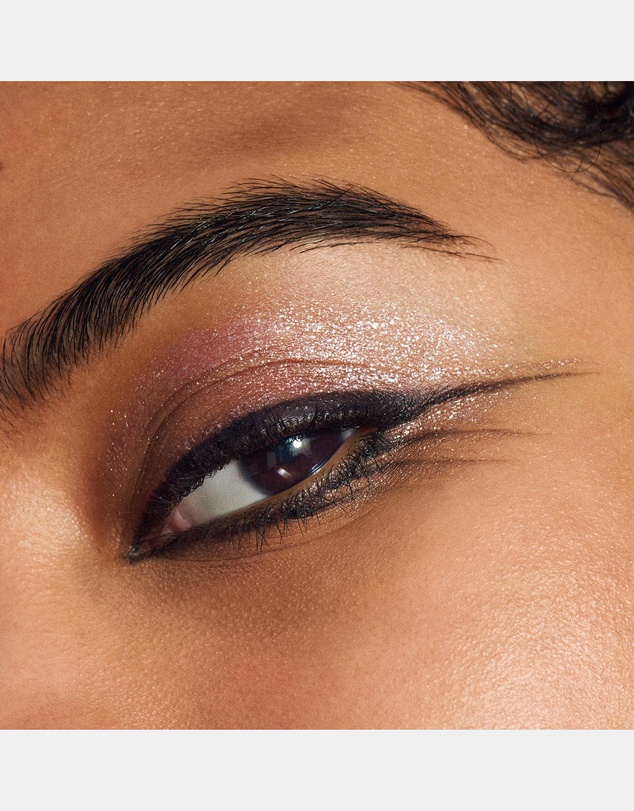MAC - Dazzleshadow Liquid Eyeshadow